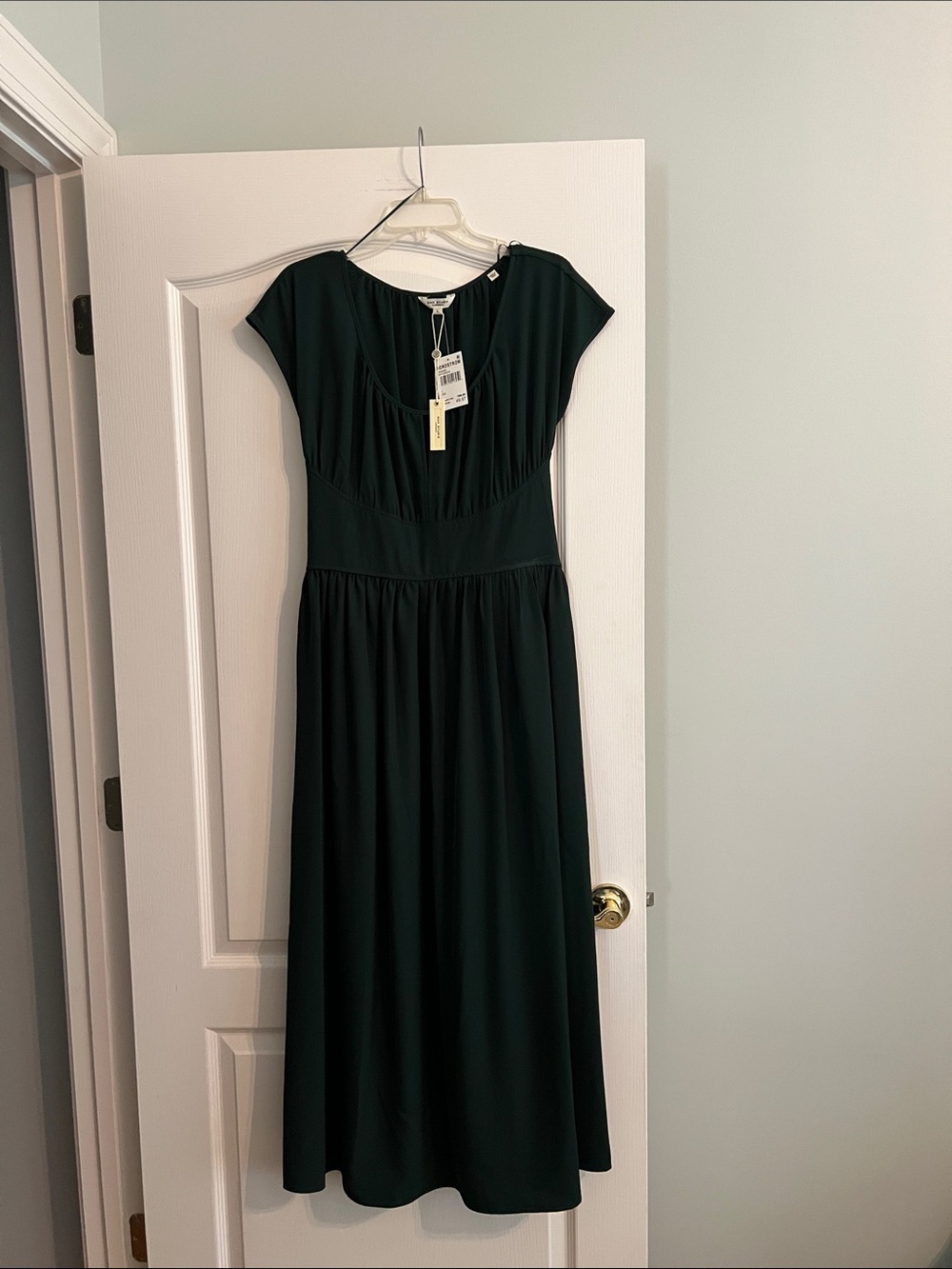 Max Studio Dark Green Cap-Sleeve Maxi Dress